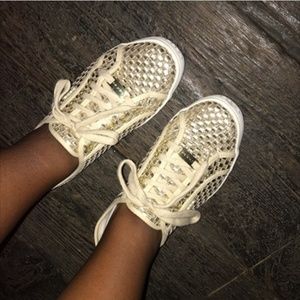 BeBe Gold Sparkle Sneakers womens